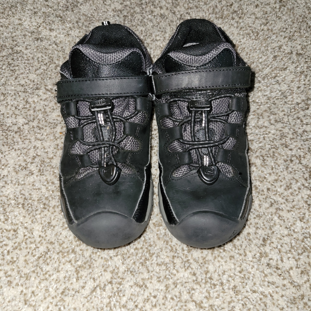 KEEN Kids' Targhee Low Waterproof Hiking Shoes